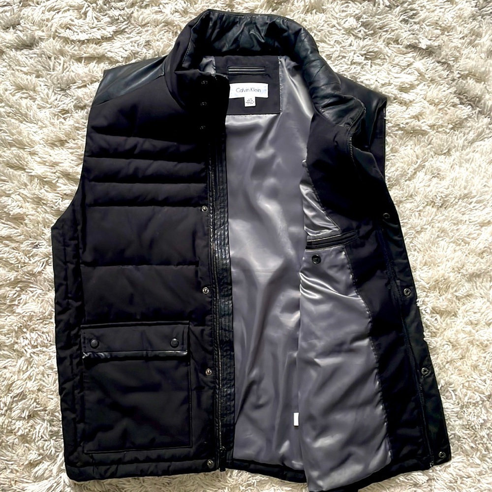 (Large) Calvin Klein Cold Weather Vest